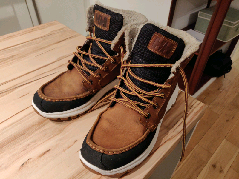 garibaldi v3 helly hansen